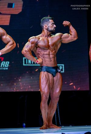 CLASSIC PHYSIQUE НОВИЧКИ